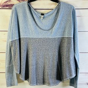 We the FREE PEOPLE Blue Gray Cropped LS Tee M